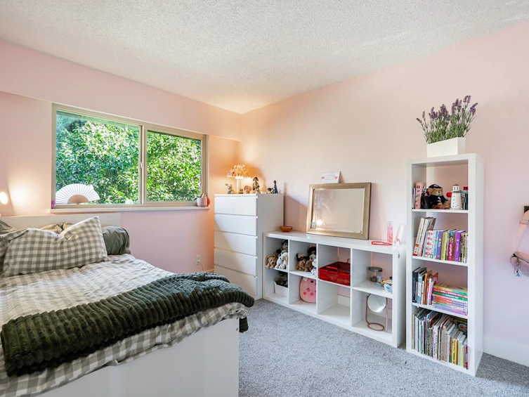 2076 Purcell Way, North Vancouver, BC, V7J 3K3 - 21