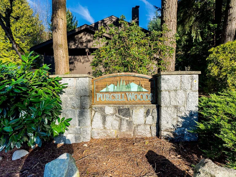 2076 Purcell Way, North Vancouver, BC, V7J 3K3 - 4
