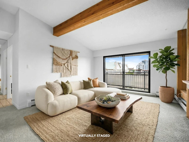 301 - 134 W 20th Street, North Vancouver BC V7M 1Y4