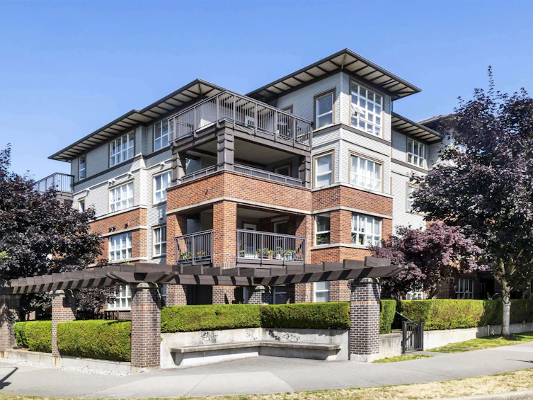 309-6815 188 Street, Surrey, BC, V4N 0Z8
