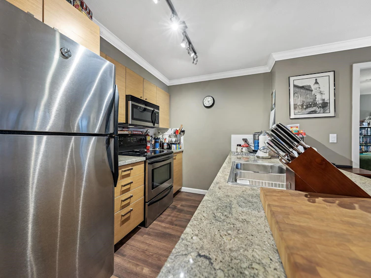 309-6815 188 Street, Surrey, BC, V4N 0Z8 - 10