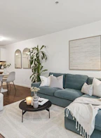 306 2636 E Hastings Street