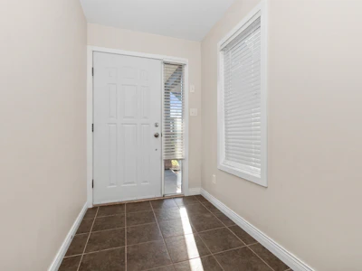 46151 Third Avenue - 4
