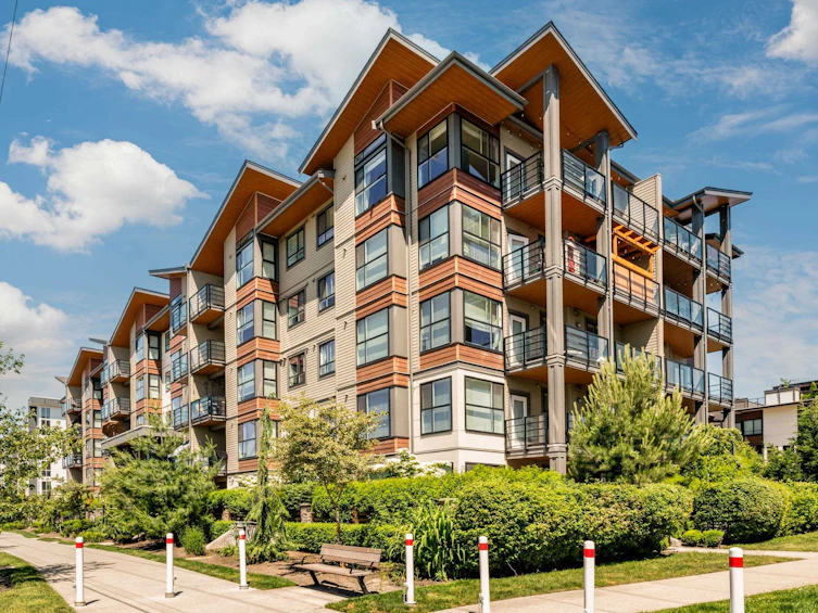 313-7809 209 Street, Langley, BC, V2Y 3N6 - 2