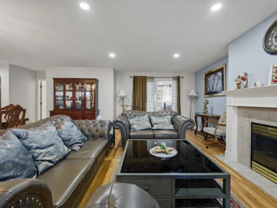 246-13888 70 Avenue - 4