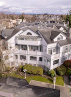 303 7671 Abercrombie Drive