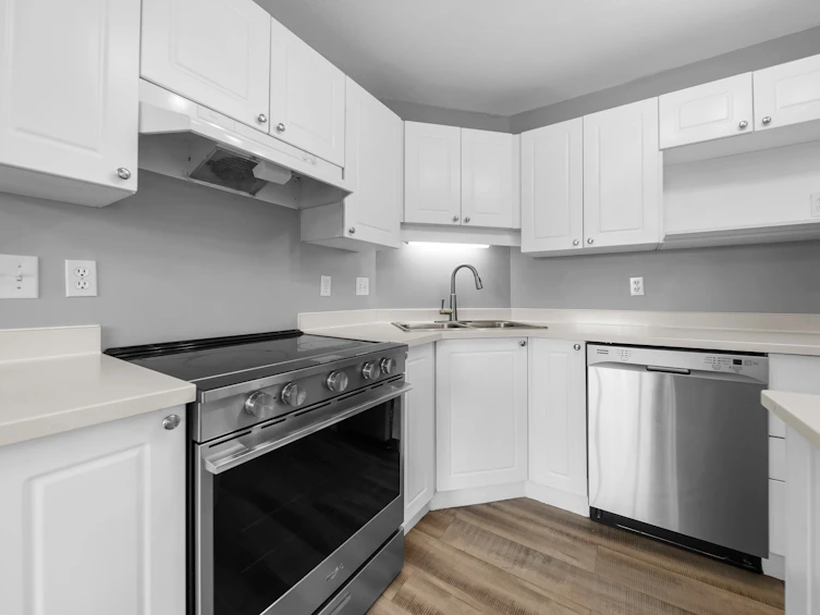 306-33502 George Ferguson Way, Abbotsford, BC, V2S 8G3 - 12