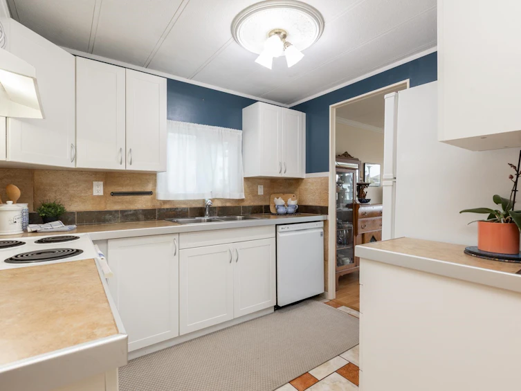 50-15875 20 Avenue, Surrey, BC, V4A 2B1 - 5