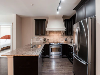 203-19530 65 Avenue - 3