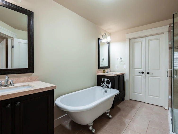 203-19530 65 Avenue, Surrey, BC, V4N 6M1 - 7