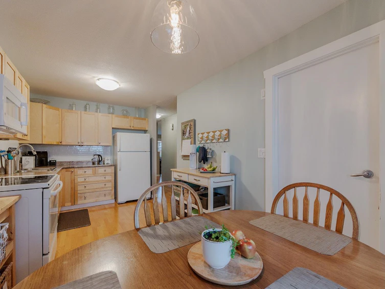 14-21707 Dewdney Trunk Road, Maple Ridge, BC, V2X 3G8 - 14