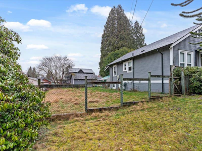 33913 Pine Street - 4