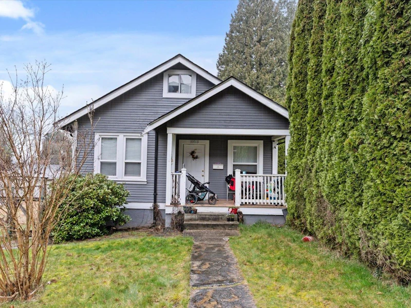 33913 Pine Street, Abbotsford BC V2S 2P4