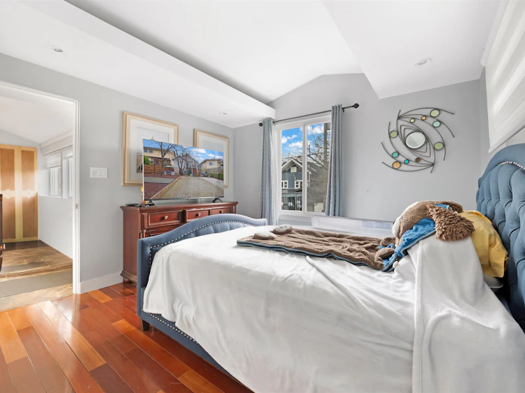 2675 Dundas Street, Vancouver, BC, V5K 1R1 - 14