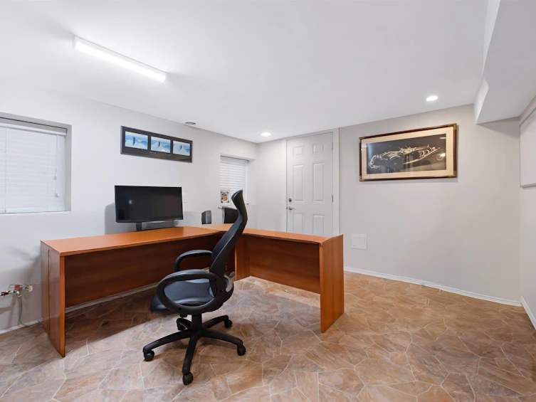 2675 Dundas Street, Vancouver, BC, V5K 1R1 - 22