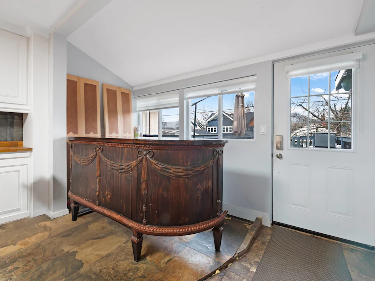 2675 Dundas Street, Vancouver, BC, V5K 1R1 - 17