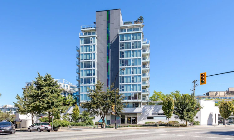 408-2770 Sophia Street