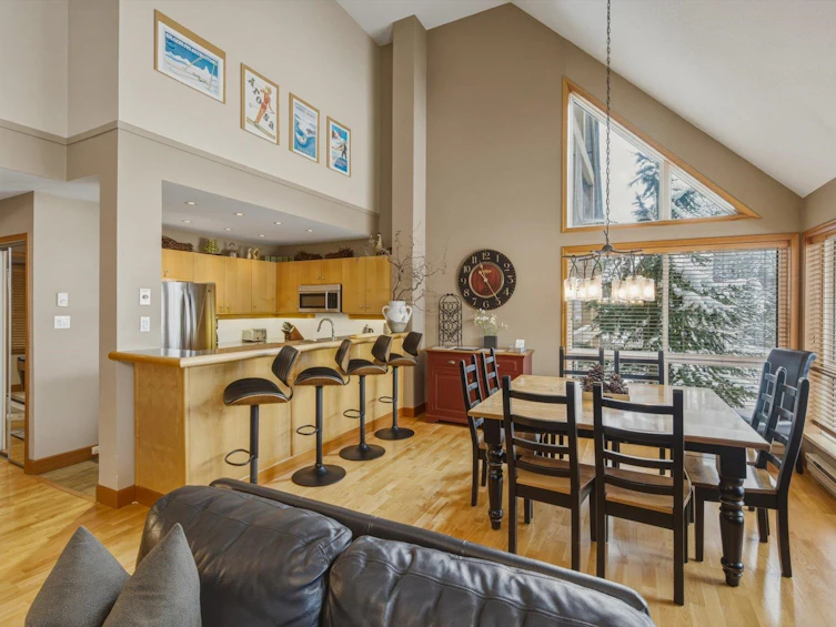 8-4628 Blackcomb Way, Whistler, BC, V8E 0H2 - 7
