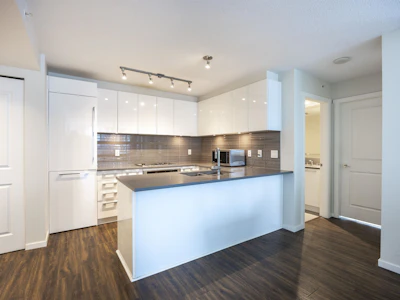 705-6658 Dow Avenue - 3