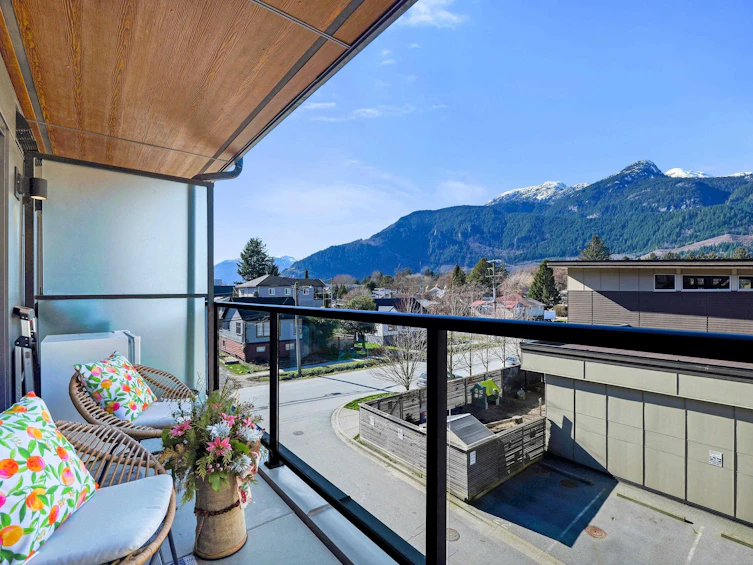 305-38013 Third Avenue, Squamish, BC, V8B 0Z8 - 12