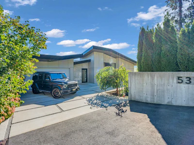 535 Craigmohr Drive - 2