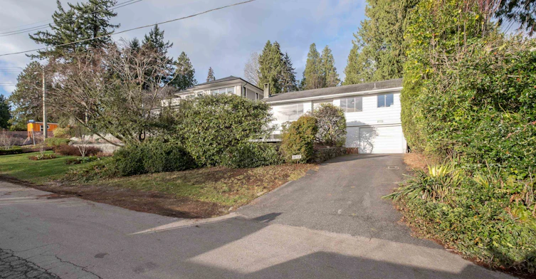 2773 Lawson Avenue, West Vancouver, BC, V7V 2G5 - 3