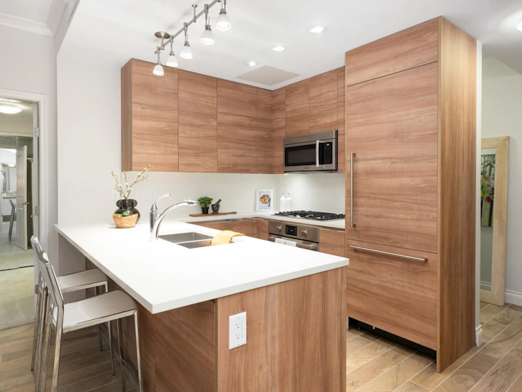 803-199 Victory Ship Way, North Vancouver, BC, V7L 0E2 - 9