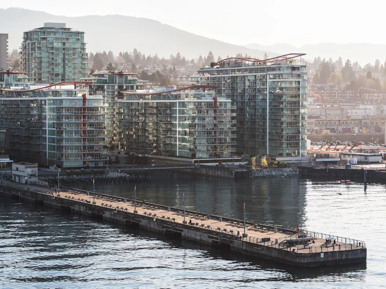 803-199 Victory Ship Way, North Vancouver, BC, V7L 0E2 - 38