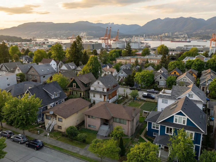 1955 Turner Street, Vancouver, BC, V5L 1Z9 - 9