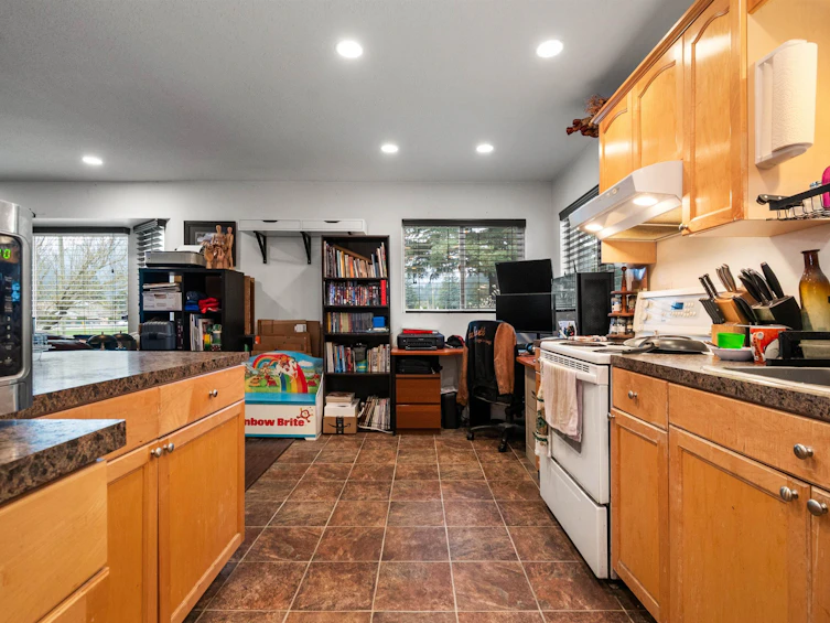 439 5th Avenue, Hope, BC, V0X 1L0 - 7