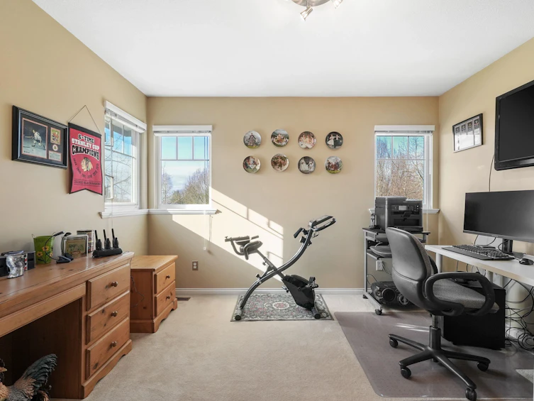 18111 68a Avenue, Surrey, BC, V3S 9C2 - 18