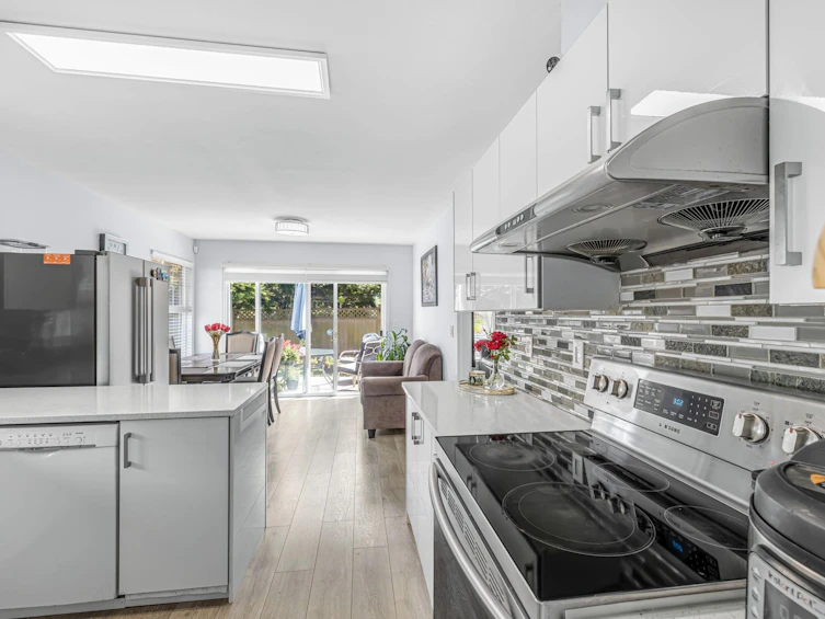14-12165 75 Avenue, Surrey, BC, V3W 0W7 - 7