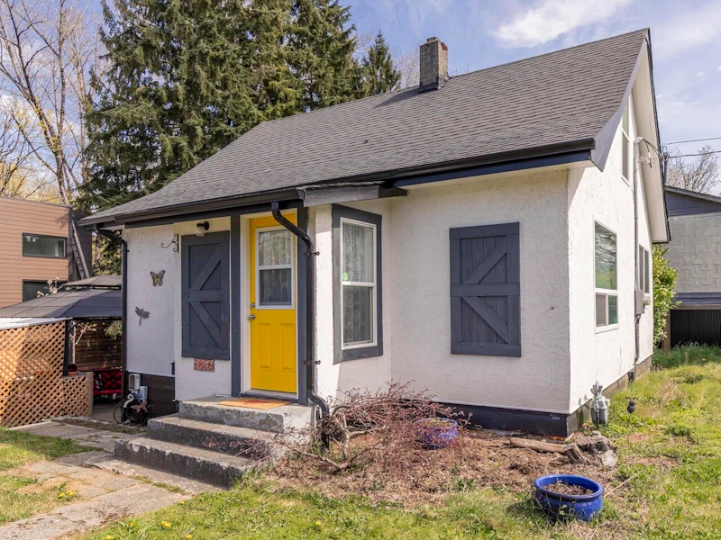 7650 Taulbut Street, Mission BC V2V 3W6
