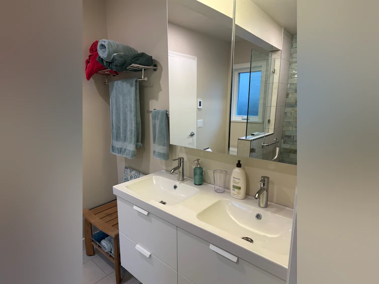 5702 Medusa Street, Sechelt, BC, V0N 3A0 - 16