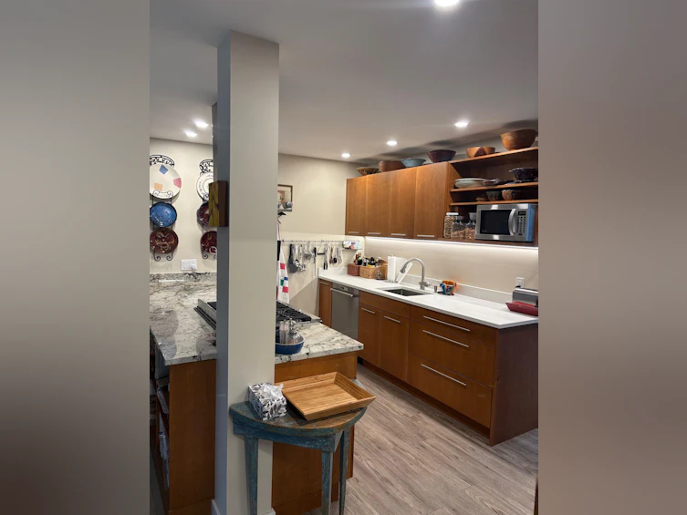 5702 Medusa Street, Sechelt, BC, V0N 3A0 - 2