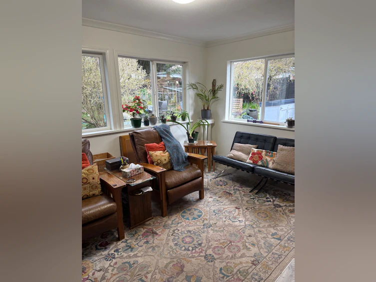 5702 Medusa Street, Sechelt, BC, V0N 3A0 - 6