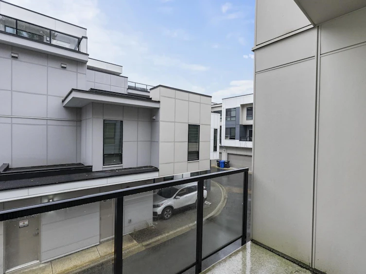 31-13895 64 Avenue, Surrey, BC, V3W 3N9 - 31