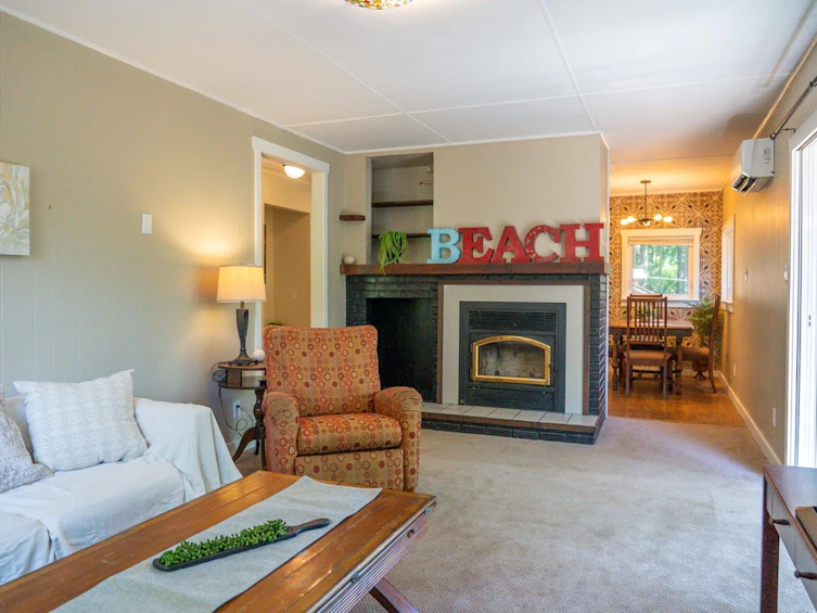 9907 Gowlland Point Road, Pender Island, BC, V0N 2M3 - 11