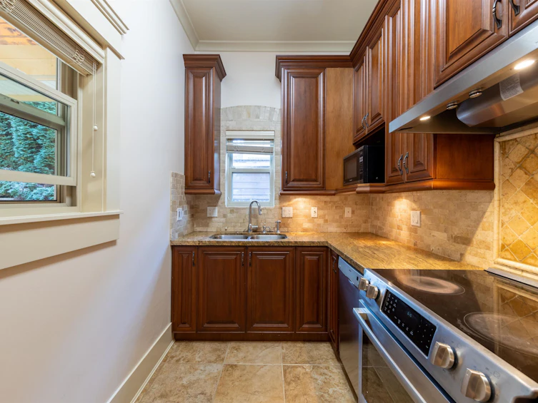 2080 136 Street, Surrey, BC, V4A 0A1 - 11