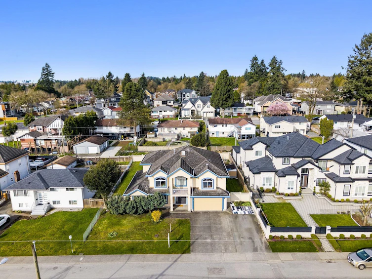 9309 134 Street, Surrey, BC, V3V 5R8 - 3