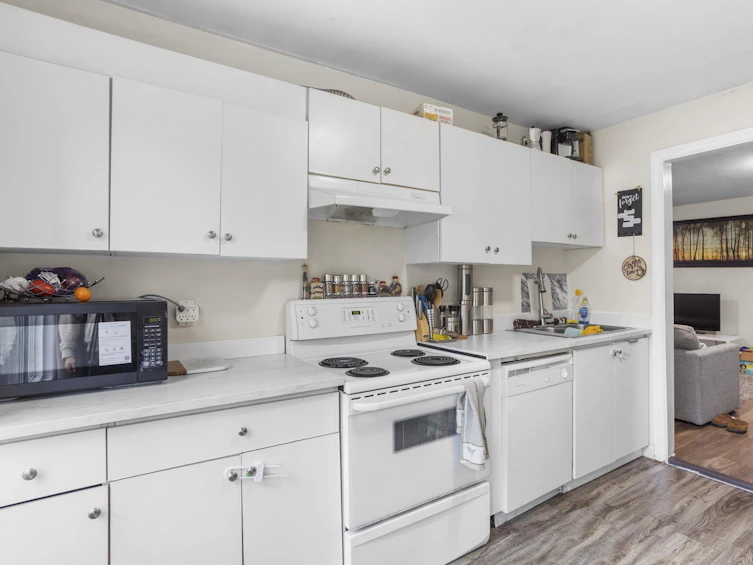 9309 134 Street, Surrey, BC, V3V 5R8 - 28