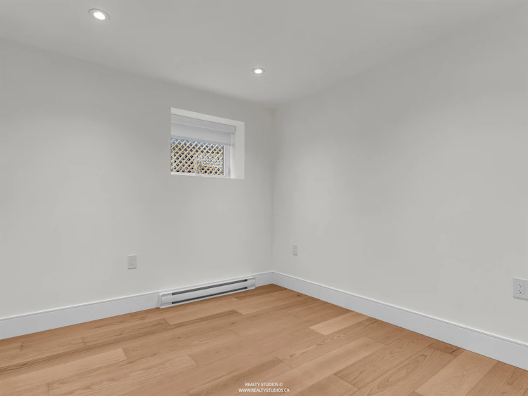 108 W 18th Avenue, Vancouver, BC, V5Y 2A5 - 29