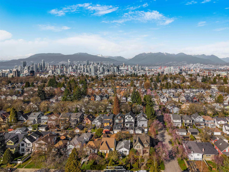 108 W 18th Avenue, Vancouver, BC, V5Y 2A5 - 39