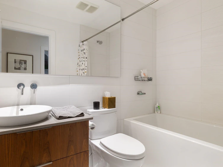 1928 Templeton Drive, Vancouver, BC, V5N 4W1 - 31
