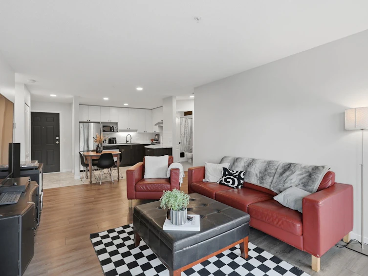 402-33738 King Road, Abbotsford, BC, V2S 8J5 - 5