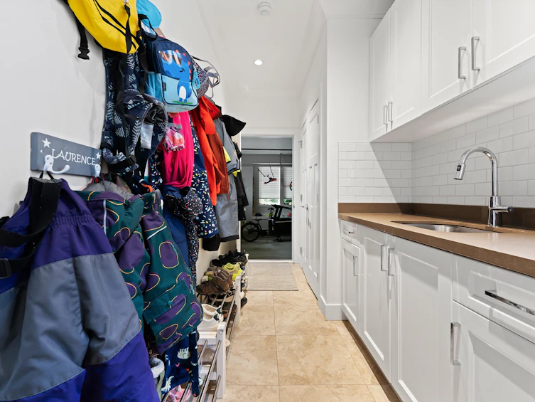 3360 Baird Road, North Vancouver, BC, V7K 2G7 - 30