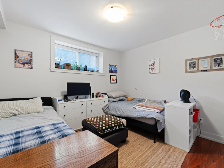 3360 Baird Road, North Vancouver, BC, V7K 2G7 - 35