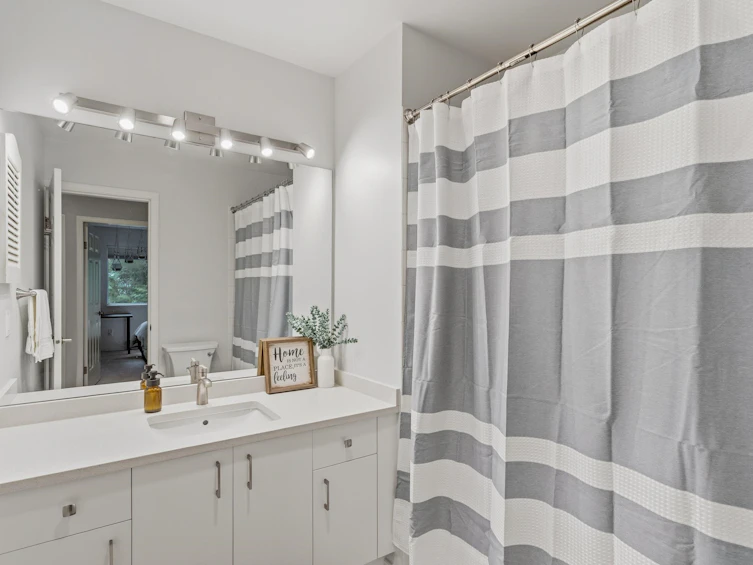 46-3939 Indian River Drive, North Vancouver, BC, V7G 2P6 - 29