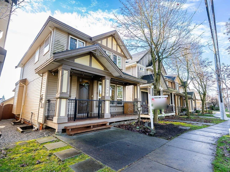 12920 60 Avenue, Surrey, BC, V3X 2L5 - 2