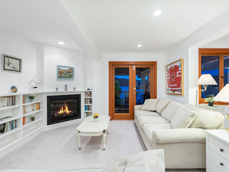 6275 Taylor Drive, West Vancouver, BC, V7W 1Y8 - 22